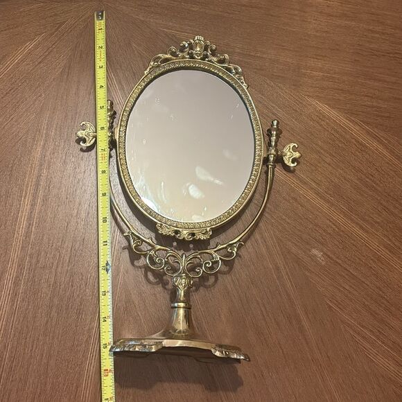 Vintage Gold Brass Italian Tabletop Mirror Hollywood
Regency Rococo style - Picture 6 of 7
